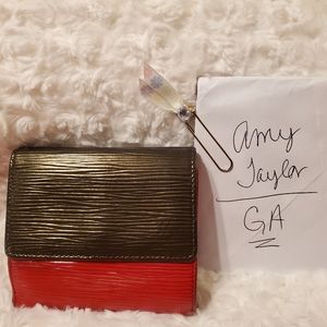 Vintage Louis Vuitton Epi wallet